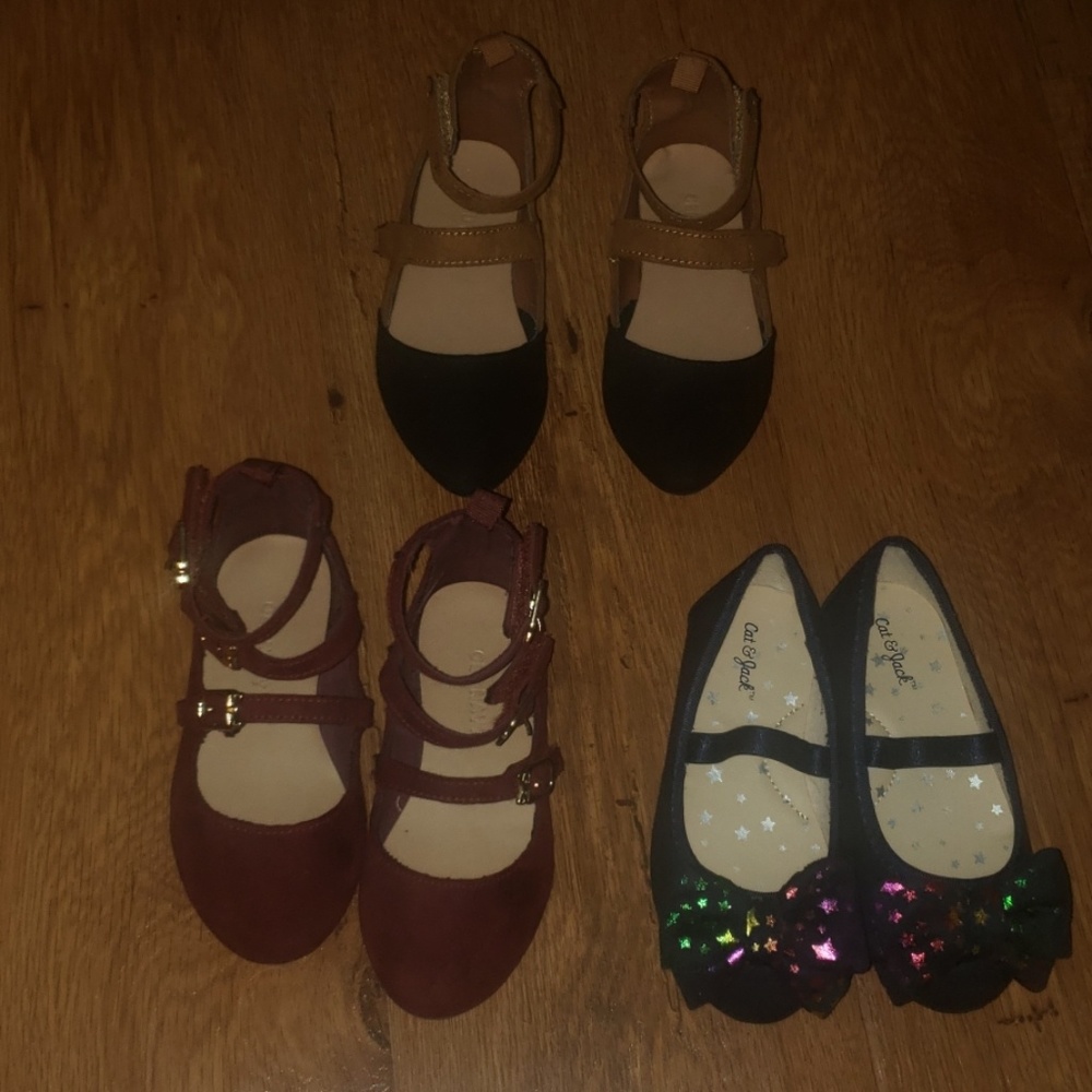 Toddler size 7 Flats